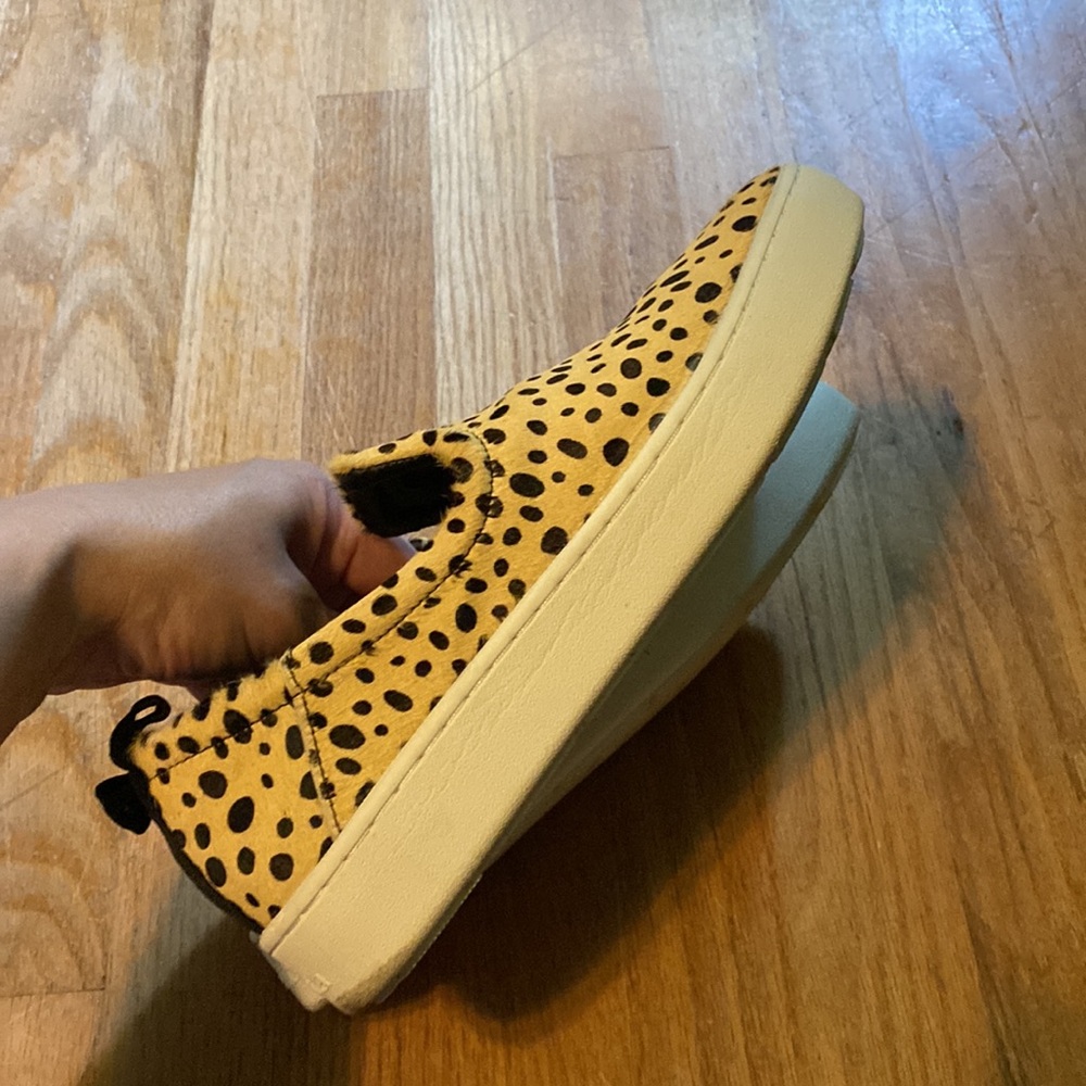 Dolce vita slip on cheetah shoes - Picture 6 of 9